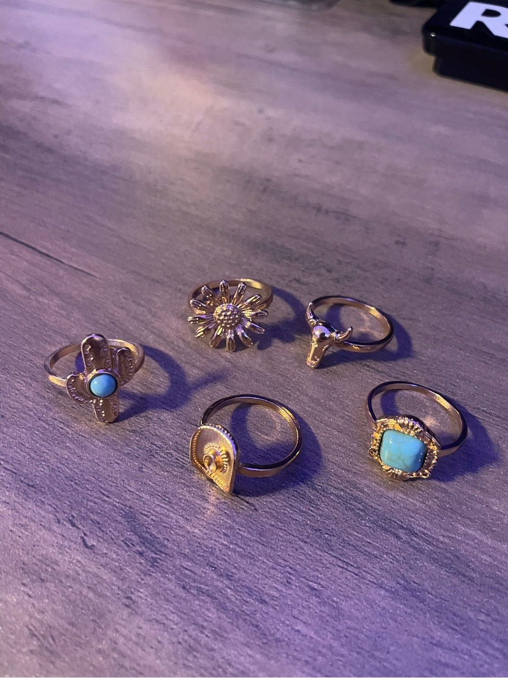 SHEIN 5 pack Gold-Tone Mixed Motif Ring Set with Turquoise Accents